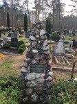 Kapinėse saugomas Kultūros vertybių registro ojektas - Lietuvos kario Florijono Janukevičiaus kapas